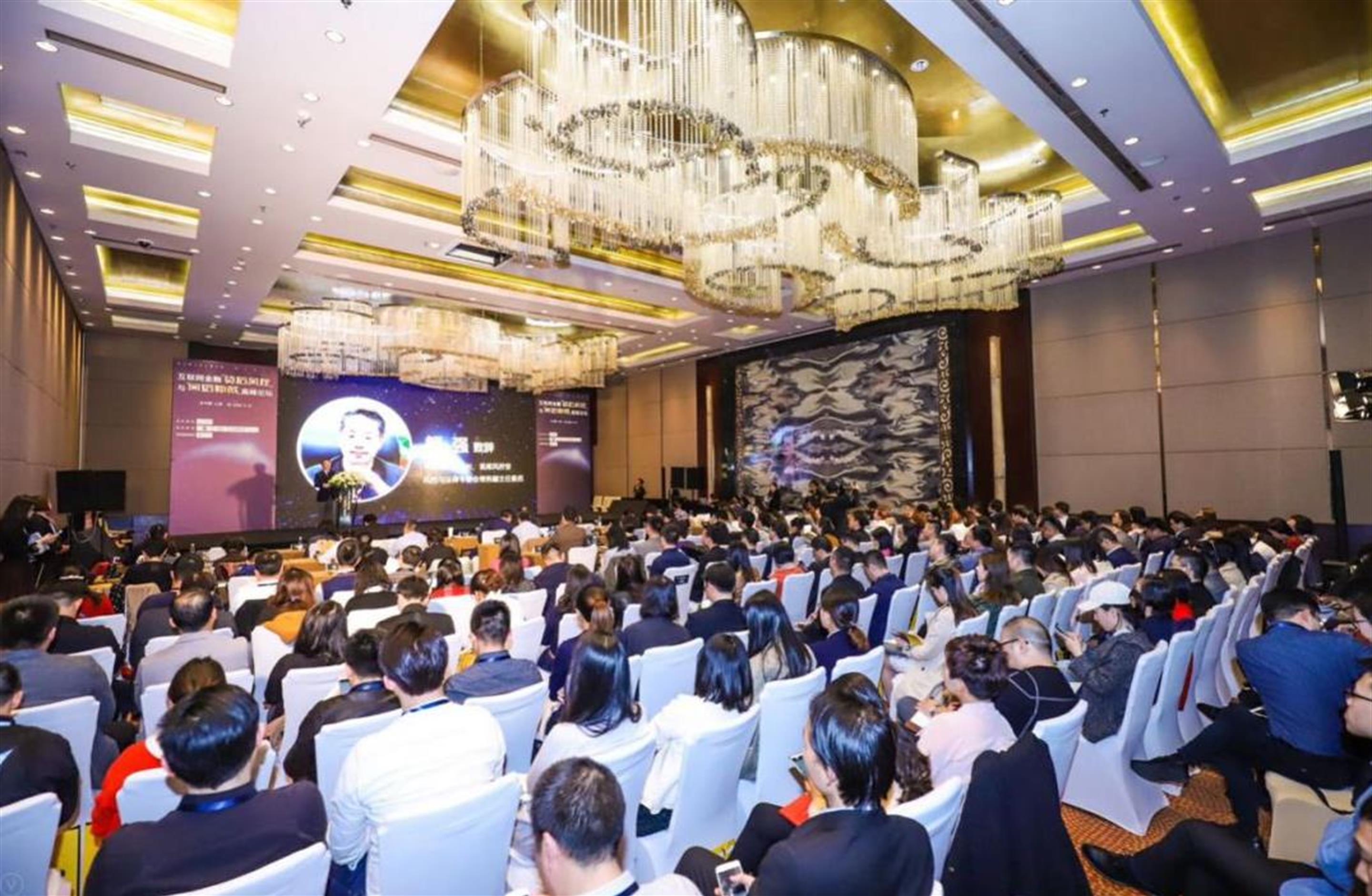 全国首个“网贷风控指引”编写启动！借款人逾期不还？网络仲裁最快7天打击老赖 | 律新社在现场