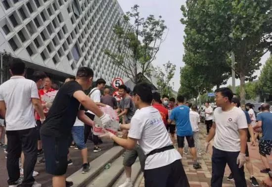 防汛救灾，共建家园——海华永泰在行动！| 法律公益在行动